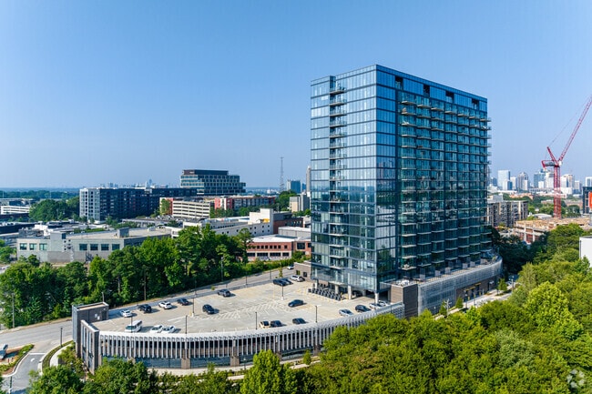Building Photo - Seven88
