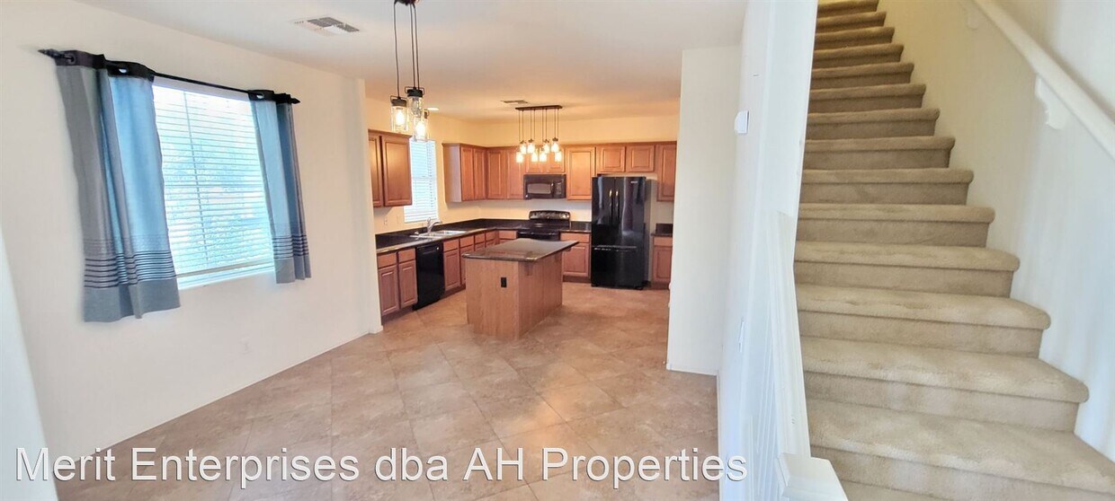Foto del edificio - 3 br, 2.5 bath House - 4026 E TULSA ST