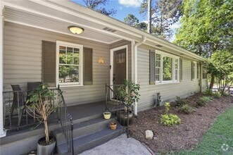 Building Photo - 2873 Briarcliff Rd NE