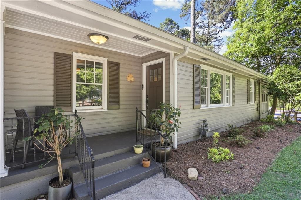 Primary Photo - 2873 Briarcliff Rd NE
