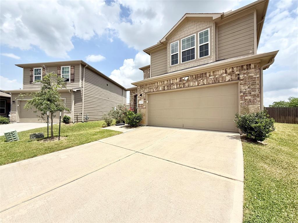 Foto principal - 14502 Chasing Bend Dr