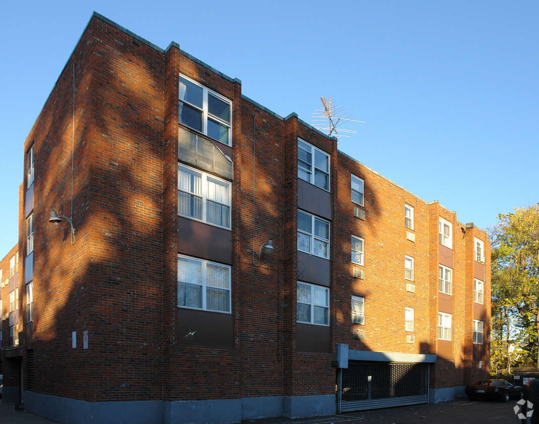 Primary Photo - Modern Apartments