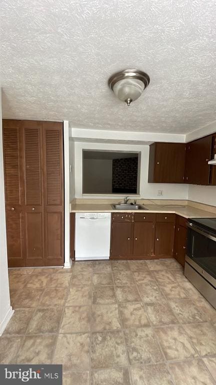 Foto del edificio - 9538 Quarry Bridge Ct