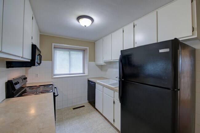 Building Photo - 808 NW 61st Terrace