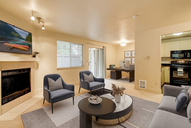 Building Photo - Elevation