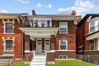 Building Photo - 5883 Washington Ave