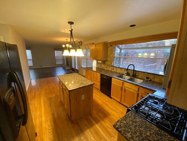 Foto del edificio - NW Reno - Summit Ridge - 4 Bed 2.5 Bath