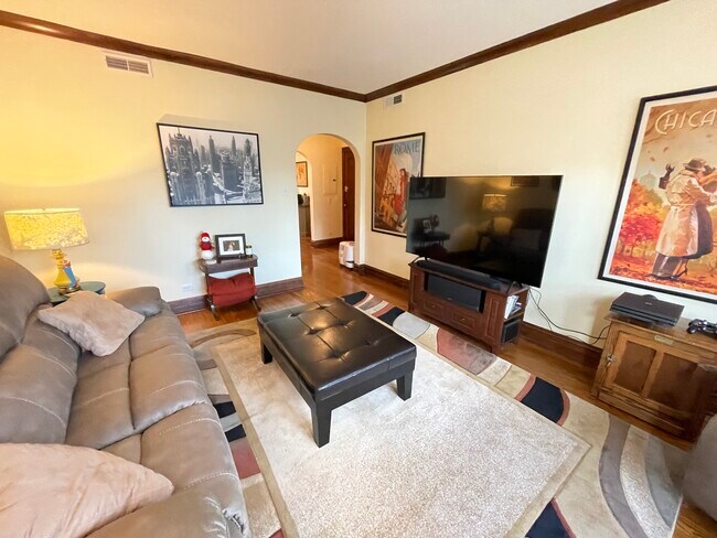 Foto del edificio - 4132 N Mozart St