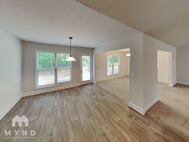 Building Photo - 2320 Spg Brk Dr