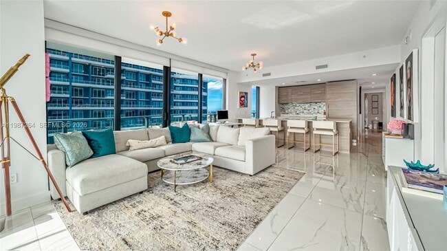 Photo - 1300 S Miami Avenue 4306 House