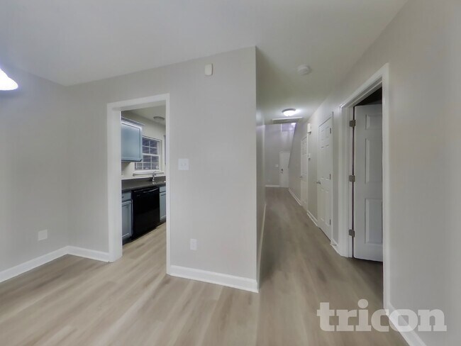 Building Photo - 107 Tanyard Ln