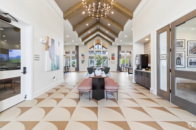 Lobby - Allora Med Center