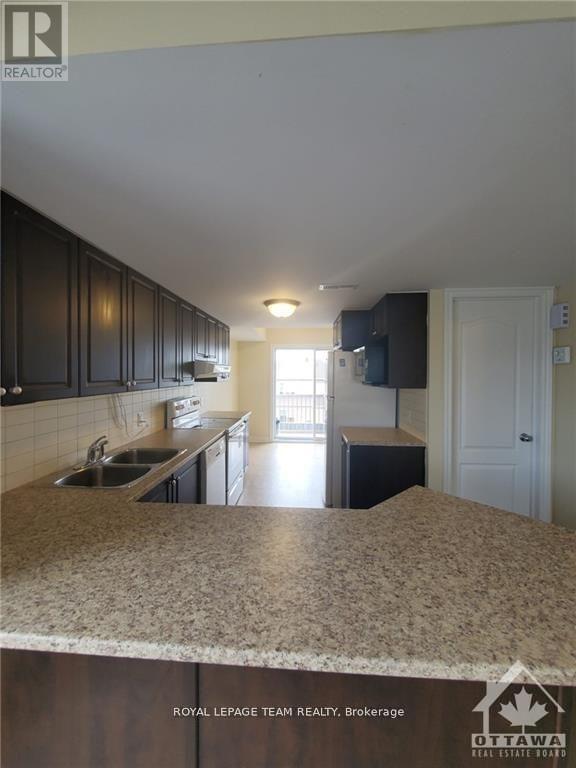 Building Photo - 555 Chapman Mills Dr