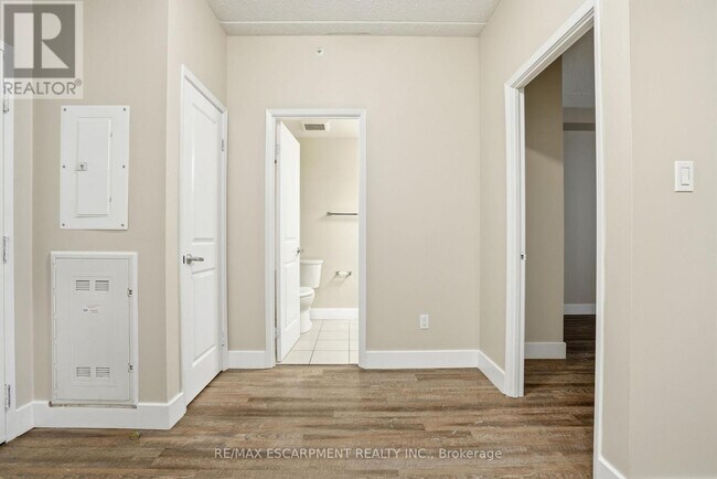 Photo du bâtiment - 149 Main St W