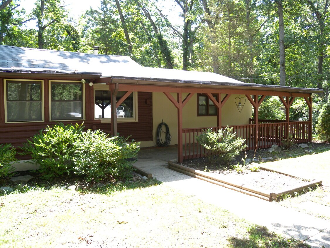 45 Hainesport Mt Laurel Rd, Hainesport, NJ 08036 House Rental in