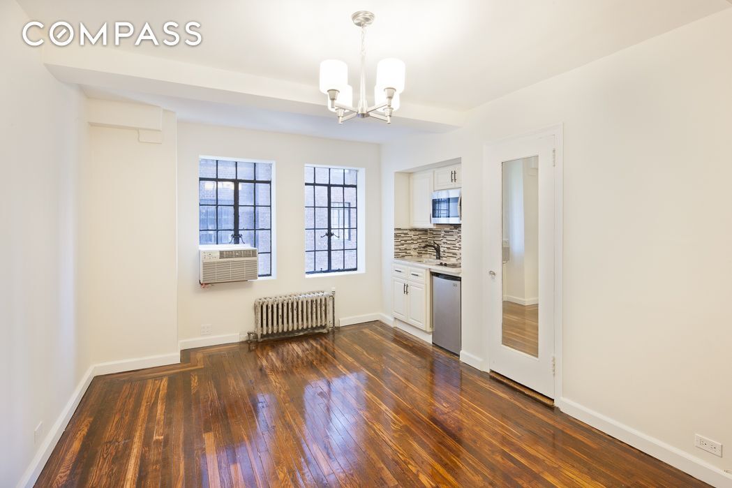 45 Tudor City Pl Unit 1012, New York, NY 10017 Room for Rent in New