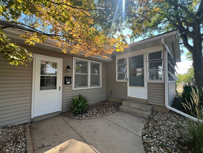 Foto del edificio - Spacious Ranch in Peoria Heights!