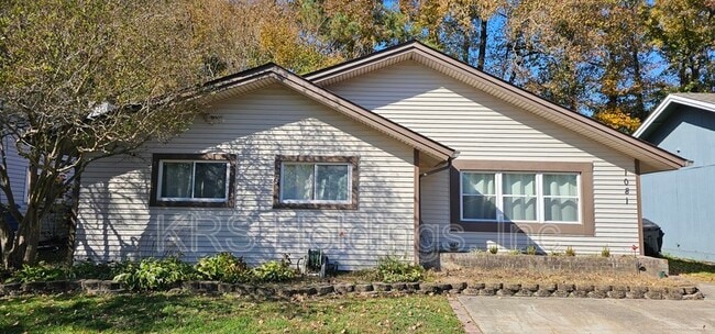 Building Photo - 1081 Tall Oak Dr