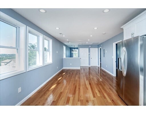 Foto del edificio - 530 Mountain Ave