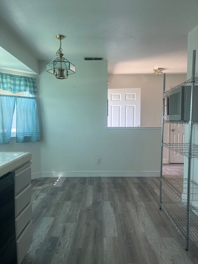 Foto del edificio - This rental won't last long. Don't miss ou...