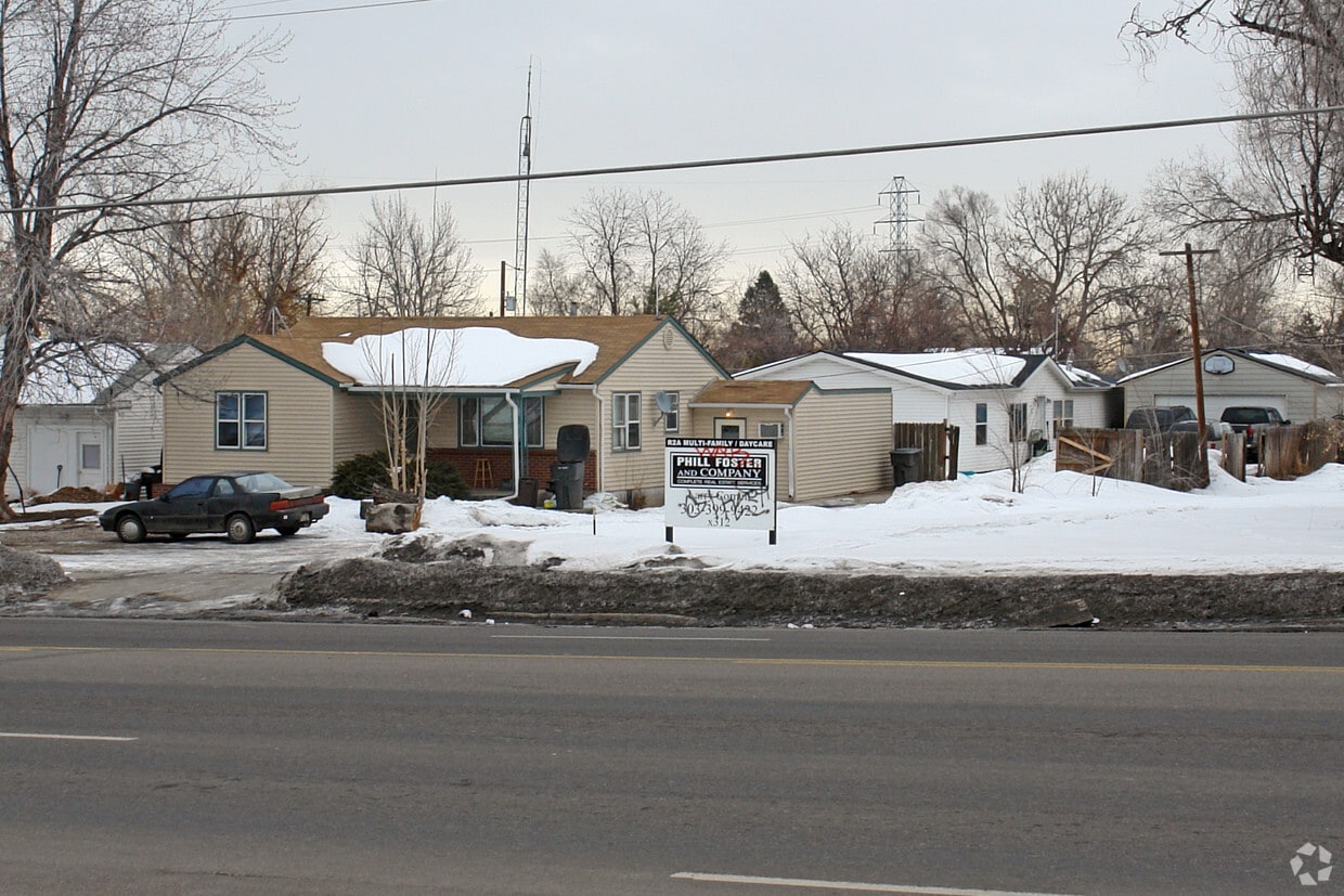 Primary Photo - 840 S Sheridan Blvd