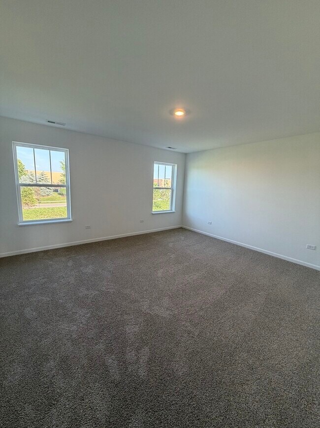 Foto del edificio - 12172 Dodwell St