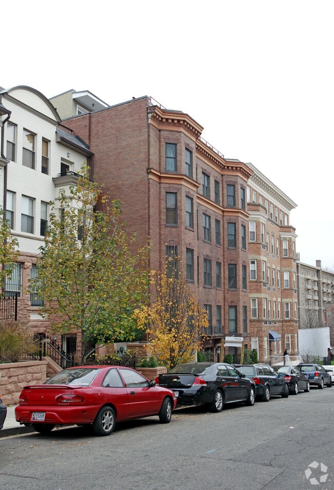 Primary Photo - Denver
