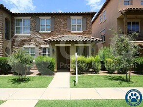 Building Photo - 3621 E Horace Dr