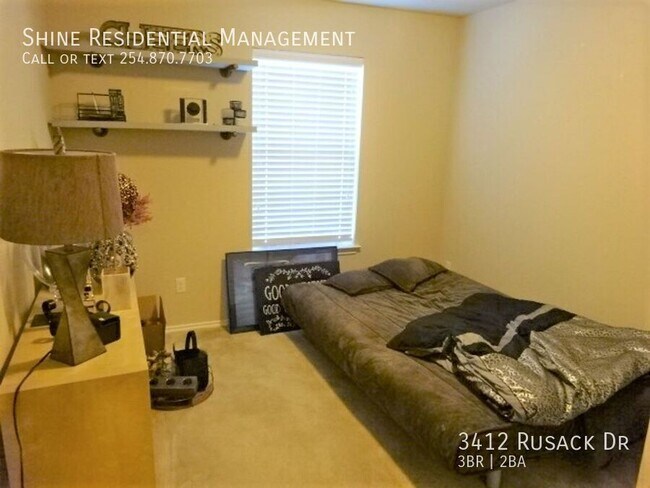 Building Photo - 3412 Rusack Dr