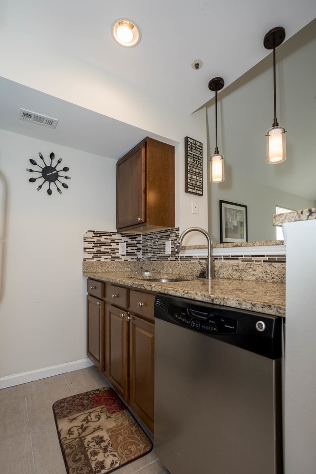 4440 Lord Loudoun Ct, Upper Marlboro, MD 20772 Townhome Rentals in