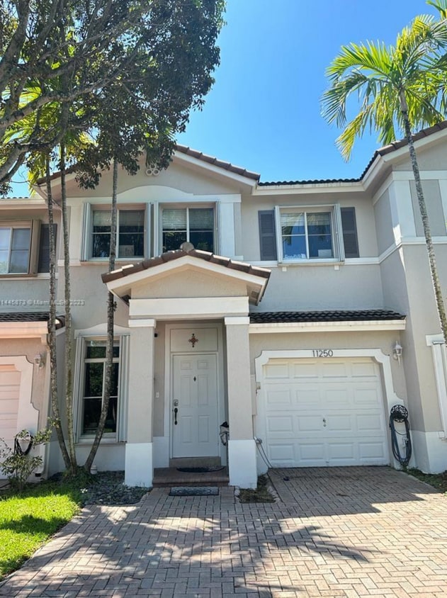 Primary Photo - 11250 NW 56th St
