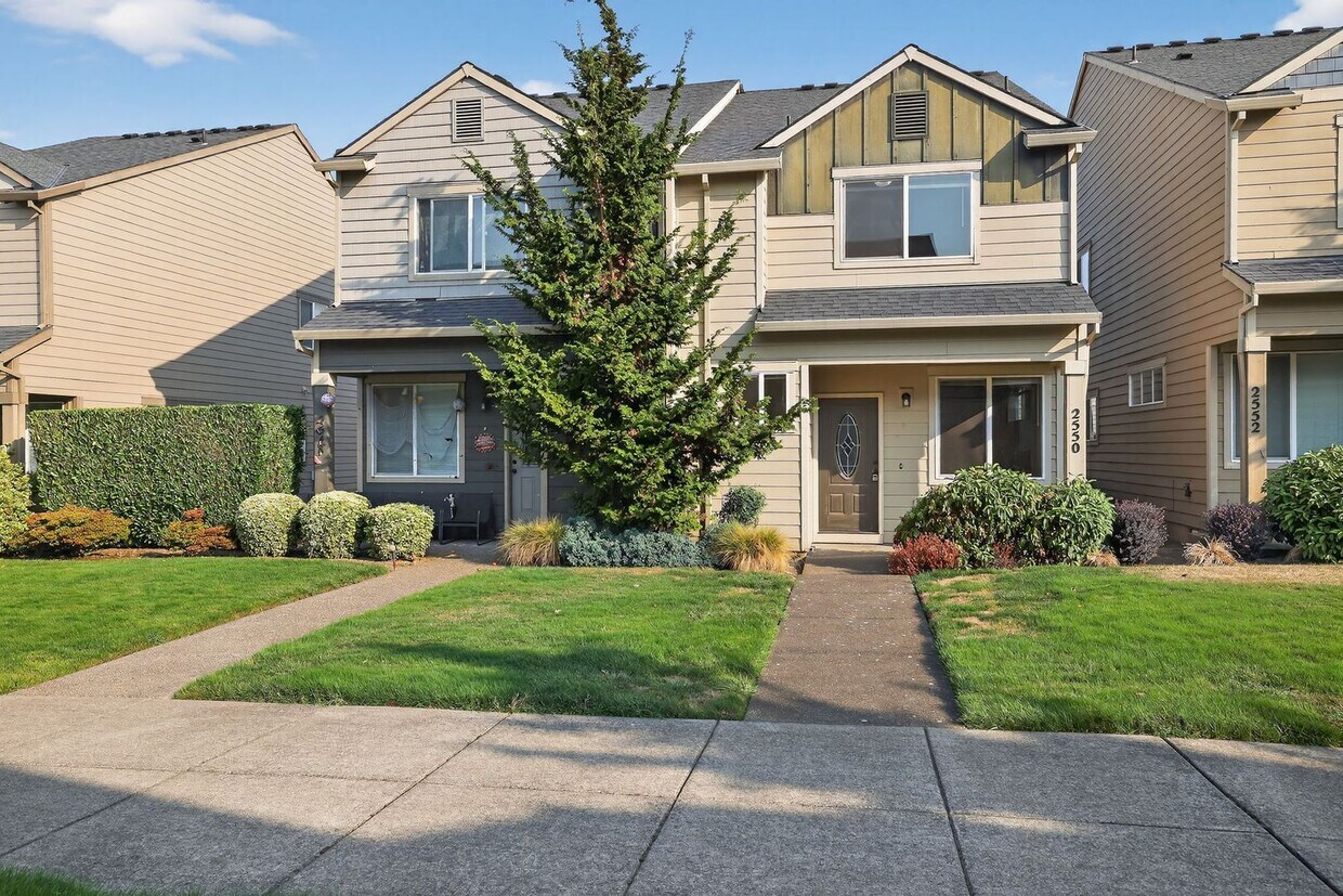 Foto principal - 2550 Carson Loop
