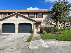 Building Photo - 9162 Vineyard Lake Dr
