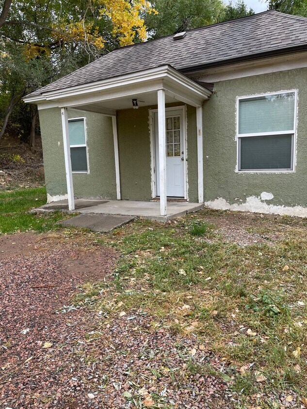 Primary Photo - 2 bedroom 1 bath in Canon City