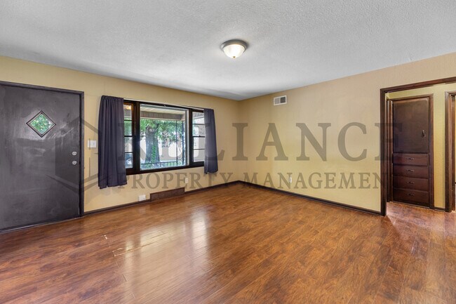 Foto del edificio - 2923 Evans St