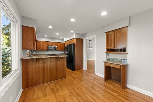 Foto del edificio - 10S160 Alma Ln