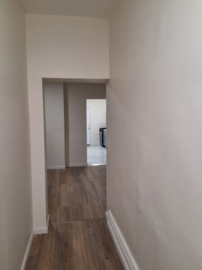 Foto del edificio - 40 N 6th St