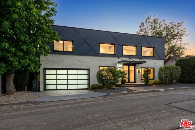 Foto del edificio - 105 Sequoia Dr