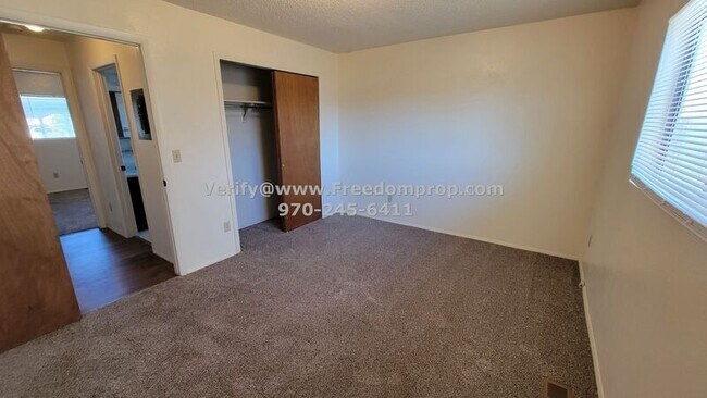 Building Photo - 496-32 1/8 32 1/8 Rd