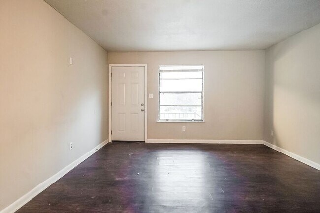 Foto del edificio - 712 47th St N