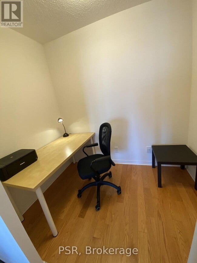 Building Photo - 2240 Lake Shore Blvd W