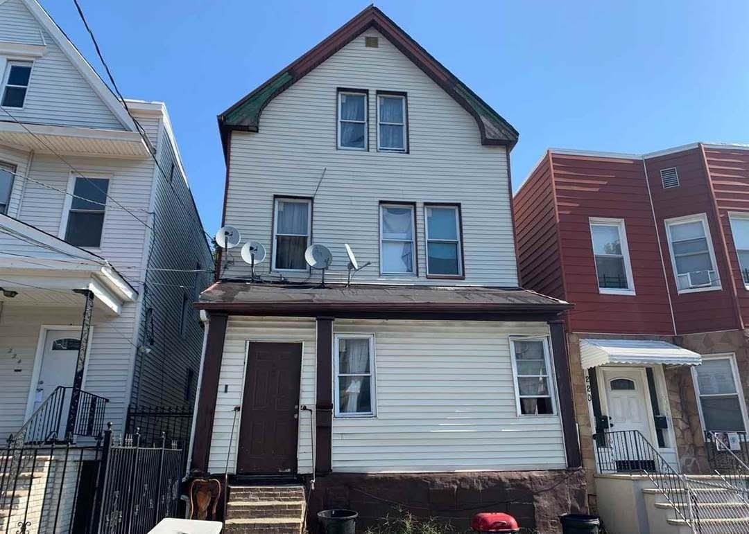 Primary Photo - 222 Wilkinson Ave
