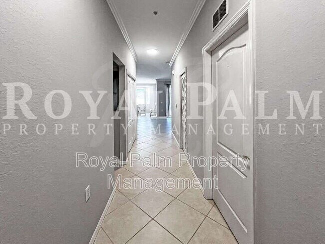 Foto del edificio - 8550 Kingbird Loop