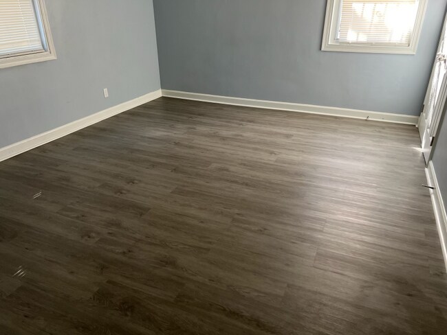 Foto del edificio - 5225 Dix St NE