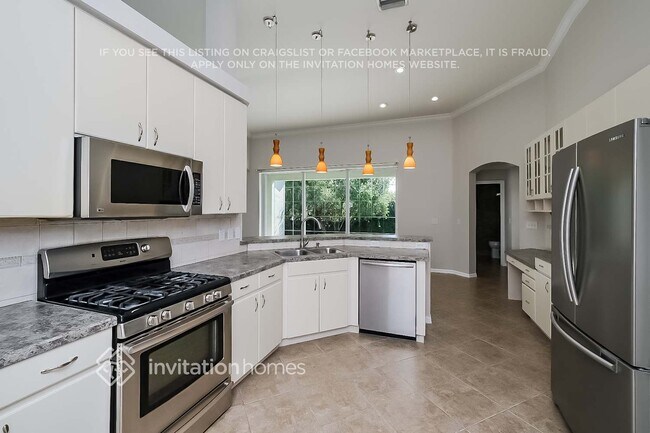 Foto del edificio - 22716 Neff Ct