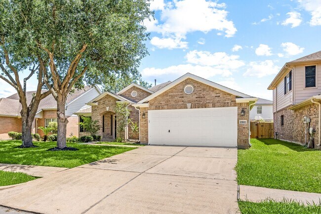 Building Photo - 21623 Dalton Spring Ln