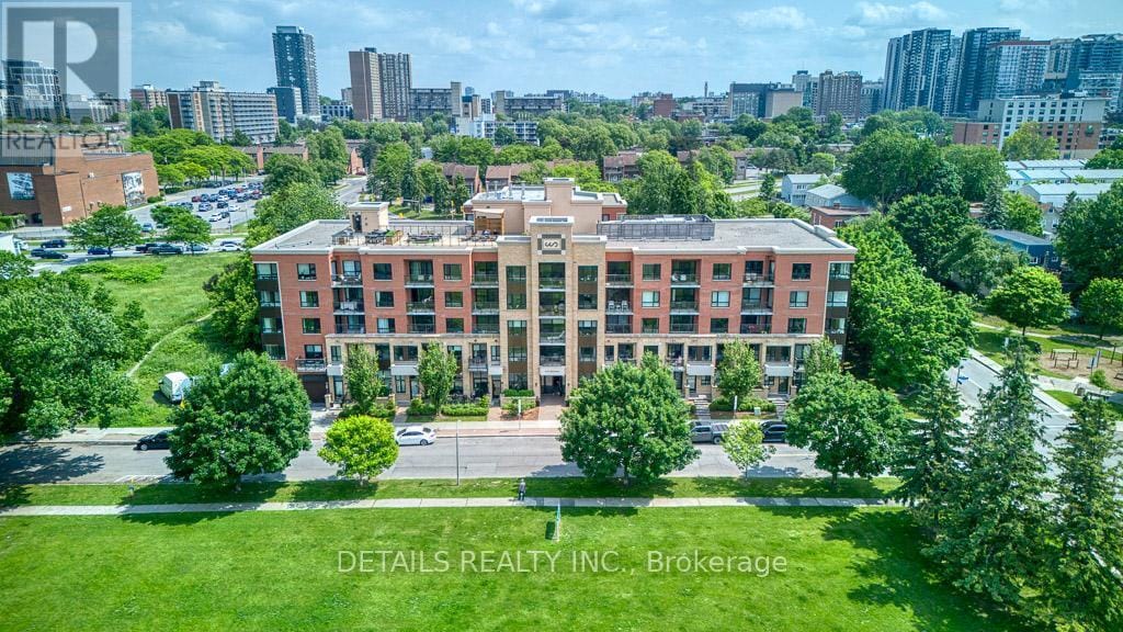 Primary Photo - 316-316 Bruyère St