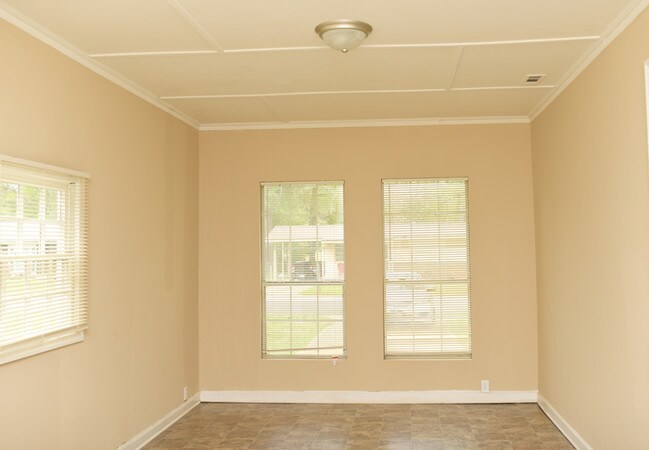 Building Photo - Come on over!