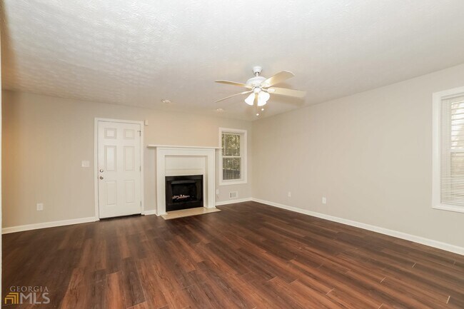 Building Photo - 429 Orchard Dr
