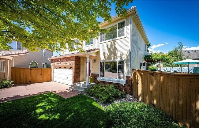 Front - Two Car Garage - 1237 Laurenwood Way